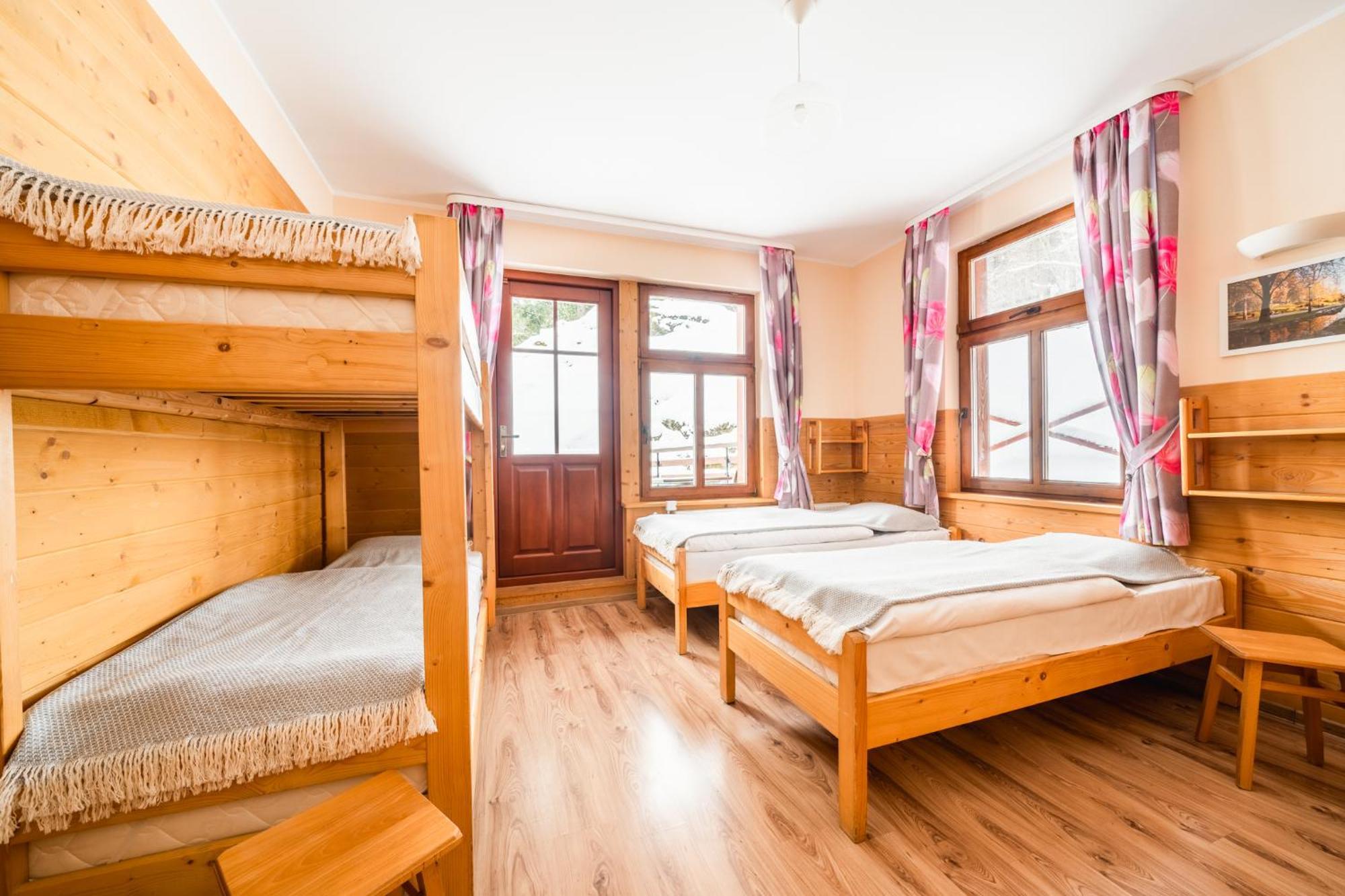 Hotel Schronisko Pttk Orlica Szczawnica Exteriér fotografie